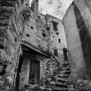 Whispers of Stone and Time - Tholopotami